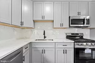 639 Plum St, Petersburg, VA 23803 - Photo 17