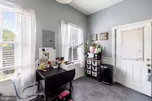 2100 E Broad St, Richmond, VA 23223 - Photo 21