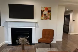 413 Stuart Cir, Richmond, VA 23220 - Photo 7