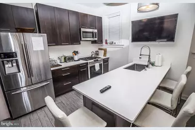 710 N Arthur Ashe Boulevard, Richmond, VA 23220 - Photo 5