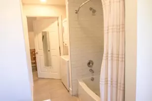 1910 W Main St, Richmond, VA 23220 - Photo 17