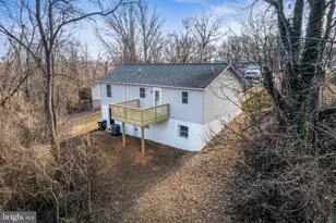 328 Monument Dr, Staunton, VA 24401 - Photo 11