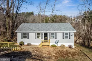 328 Monument Dr, Staunton, VA 24401 - Photo 37