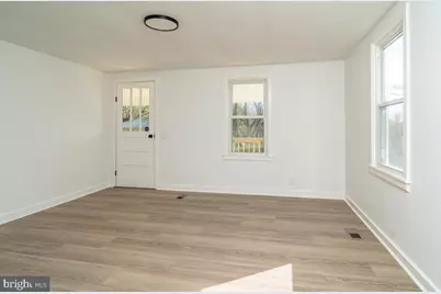 106 Grubert Avenue, Staunton, VA 24401 - Photo 7