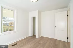 106 Grubert Ave, Staunton, VA 24401 - Photo 9