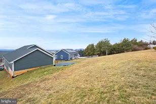 121 Beauregard Dr, Staunton, VA 24401 - Photo 25