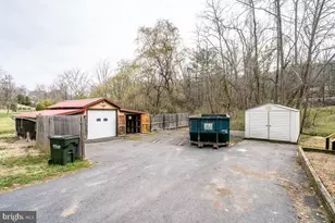 537 Straith St, Staunton, VA 24401 - Photo 29