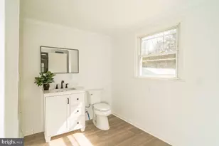 537 Straith St, Staunton, VA 24401 - Photo 11