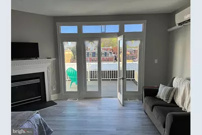 23 E Beverley Street, Staunton, VA 24401 - Photo 3