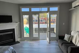 23 E Beverley St, Staunton, VA 24401 - Photo 3