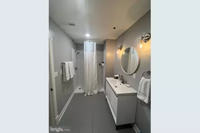 23 E Beverley Street, Staunton, VA 24401 - Photo 17