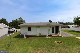 2397 Highview Cir, Staunton, VA 24401 - Photo 39
