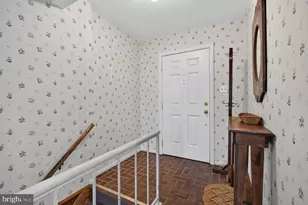 1395 Pleasant View St, Staunton, VA 24401 - Photo 5