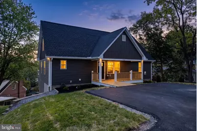 715 Hillcrest Drive, Staunton, VA 24401 - Photo 1