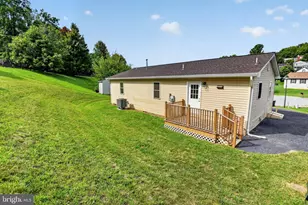 101 Vickers Way, Staunton, VA 24401 - Photo 31