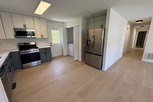 101 Vickers Way, Staunton, VA 24401 - Photo 3