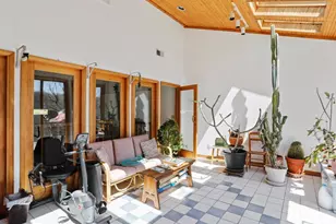 1639 Sugar Hill Rd, Maurertown, VA 22644 - Photo 17