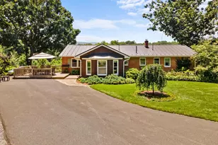 1483 Tea Berry Rd, Toms Brook, VA 22660 - Photo 3