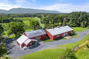 3659 S Ox Rd, Edinburg, VA 22824 - Photo 1