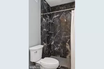 9400 Congress Street S, New Market, VA 22844 - Photo 19