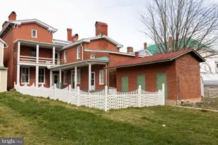 9400 Congress Street S, New Market, VA 22844 - Photo 3