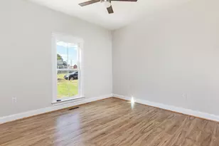 176 S Virginia St, Strasburg, VA 22641 - Photo 21