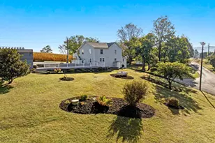 758 Honeysuckle Ave, Woodstock, VA 22664 - Photo 5