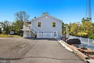 758 Honeysuckle Ave, Woodstock, VA 22664 - Photo 11