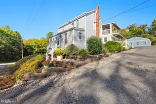 758 Honeysuckle Ave, Woodstock, VA 22664 - Photo 9