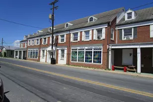 385 E King St, Strasburg, VA 22657 - Photo 1