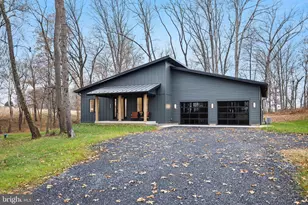 126 Chickadee Ct, Woodstock, VA 22664 - Photo 1