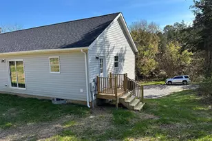 485 Toll House Rd, Maurertown, VA 22644 - Photo 15