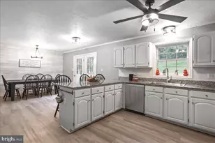 2726 Cave Ridge Rd, Mount Jackson, VA 22842 - Photo 7