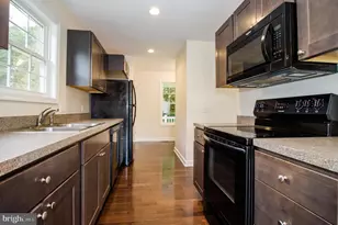 301 S Church St, Woodstock, VA 22664 - Photo 11