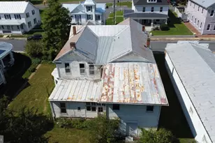 208 Piccadilly St, Edinburg, VA 22824 - Photo 11