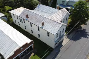 208 Piccadilly St, Edinburg, VA 22824 - Photo 3