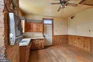 208 Piccadilly St, Edinburg, VA 22824 - Photo 53