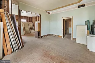 208 Piccadilly St, Edinburg, VA 22824 - Photo 37