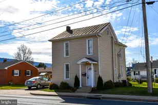 484 E Queen St, Strasburg, VA 22657 - Photo 39