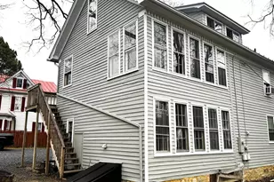 201 Capon St, Strasburg, VA 22657 - Photo 1