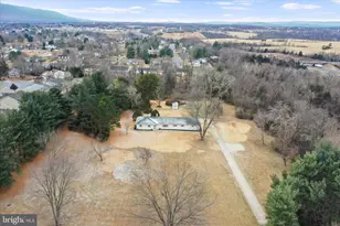 717 W Locust St, Woodstock, VA 22664 - Photo 3