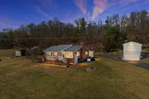 5691 Alum Springs Rd, Edinburg, VA 22824 - Photo 1