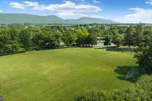 422 N Main St, Woodstock, VA 22664 - Photo 103