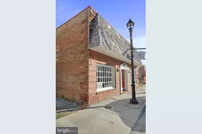 145 E King Street, Strasburg, VA 22657 - Photo 1