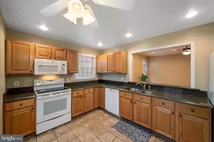 126 Fairground Rd, Woodstock, VA 22664 - Photo 17