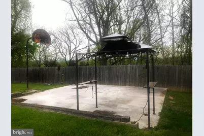 102 S Whissen Street, Edinburg, VA 22824 - Photo 21