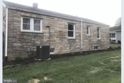 102 S Whissen Street, Edinburg, VA 22824 - Photo 17