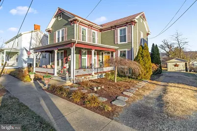 207 S Muhlenberg Street, Woodstock, VA 22664 - Photo 1