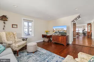 445 Ash St, Strasburg, VA 22657 - Photo 7