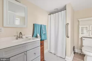 445 Ash St, Strasburg, VA 22657 - Photo 23